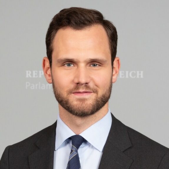 Abgeordnetenportrait der 27. Gesetzgebungsperiode Felix Eypeltauer
